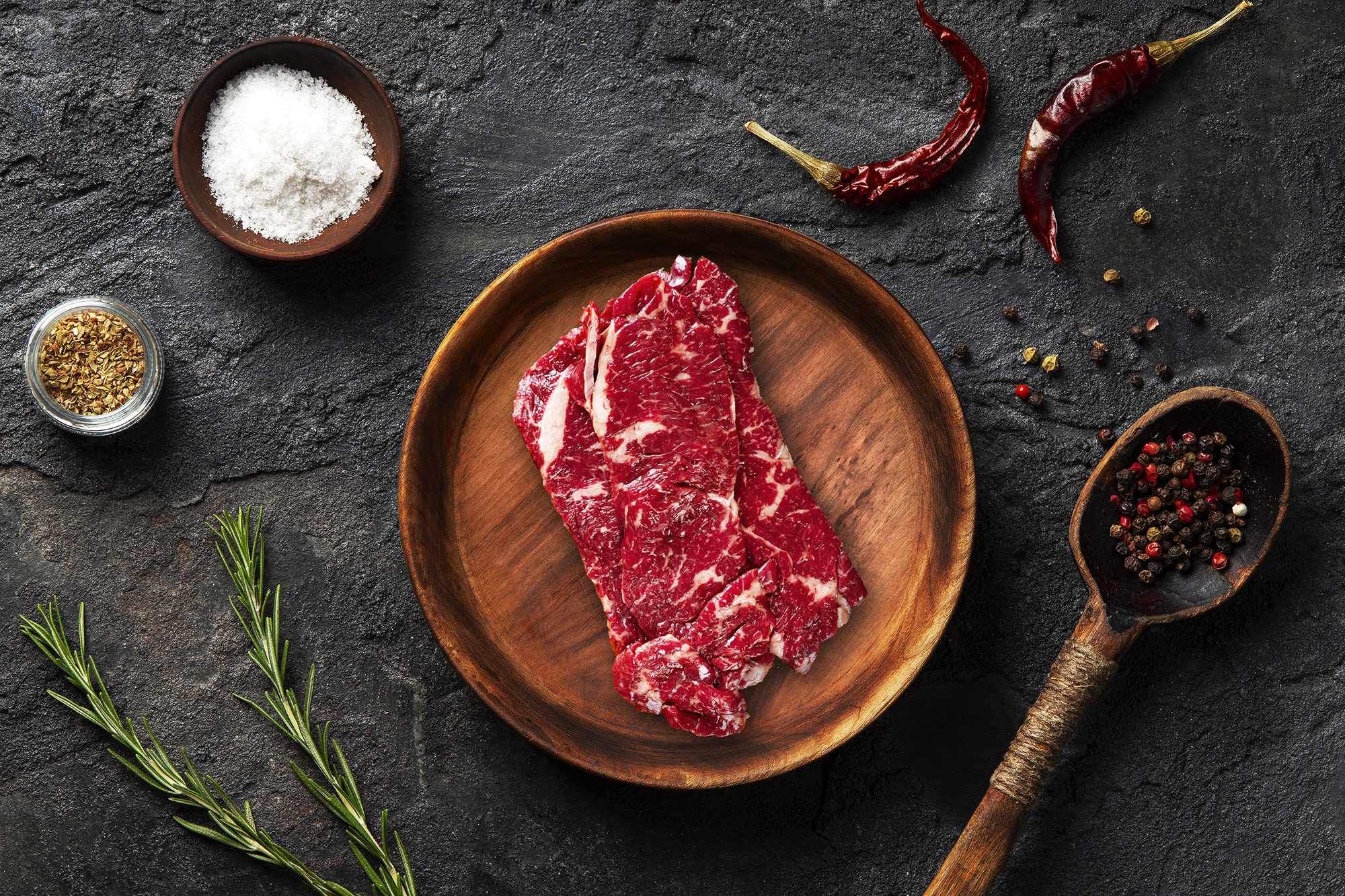 Hanwoo steak on a round board
