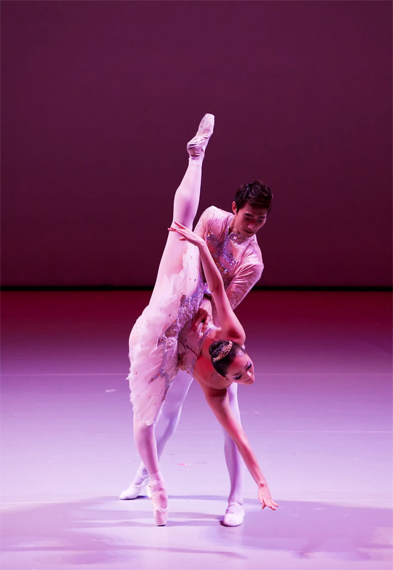 PERFORMANCE PHOTOGRAPHY — Ballet